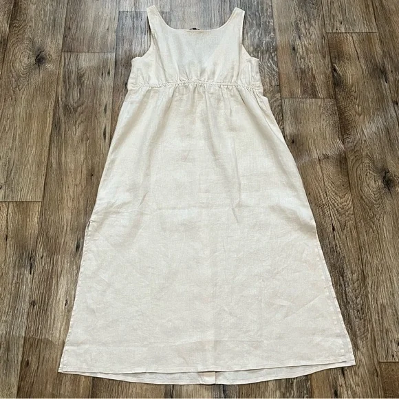 Quince Cream Sleeveless Dress - Picture 4 of 11